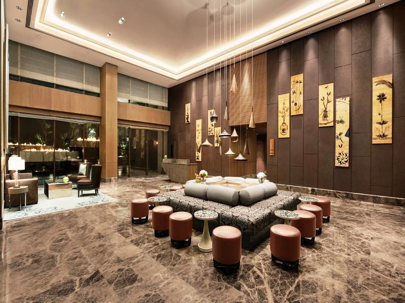 The Leela Ambience Convention Hotel Delhi Yeni Delhi Dış mekan fotoğraf Lobby