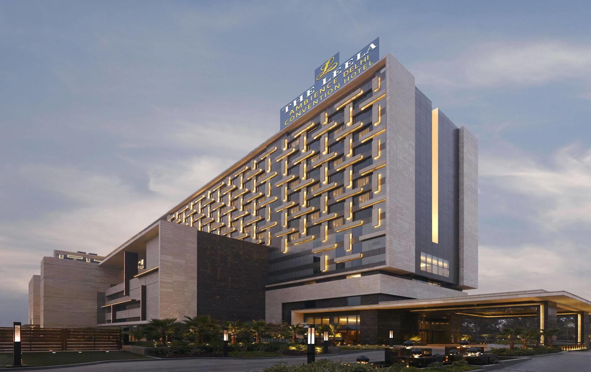 The Leela Ambience Convention Hotel Delhi Yeni Delhi Dış mekan fotoğraf The hotel in 2019